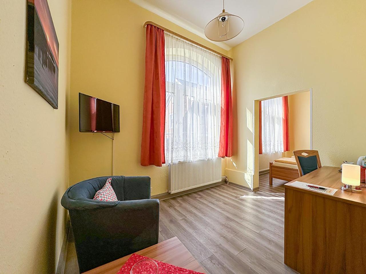 Hotel Graf Waldersee Borkum Εξωτερικό φωτογραφία