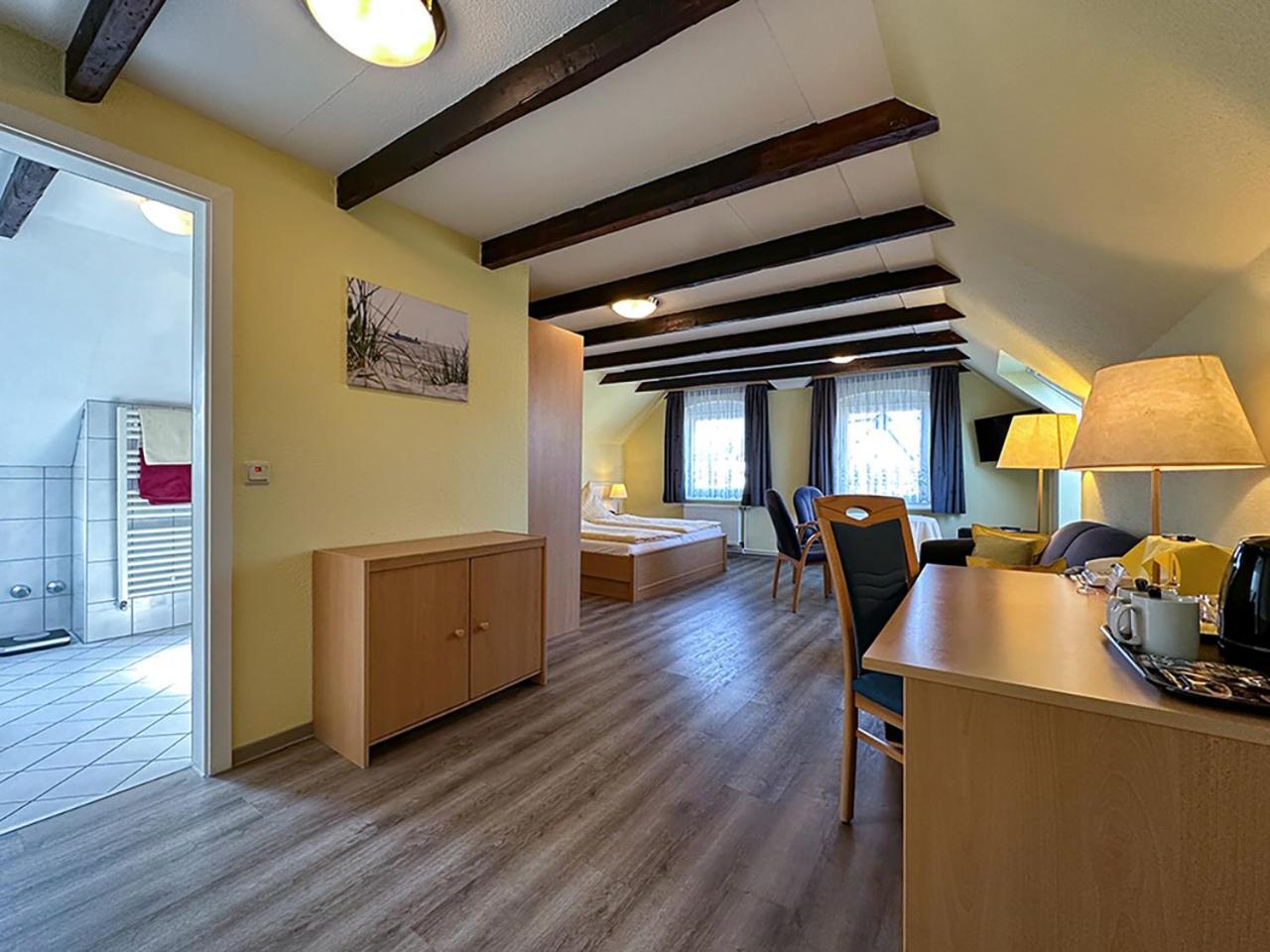 Hotel Graf Waldersee Borkum Εξωτερικό φωτογραφία
