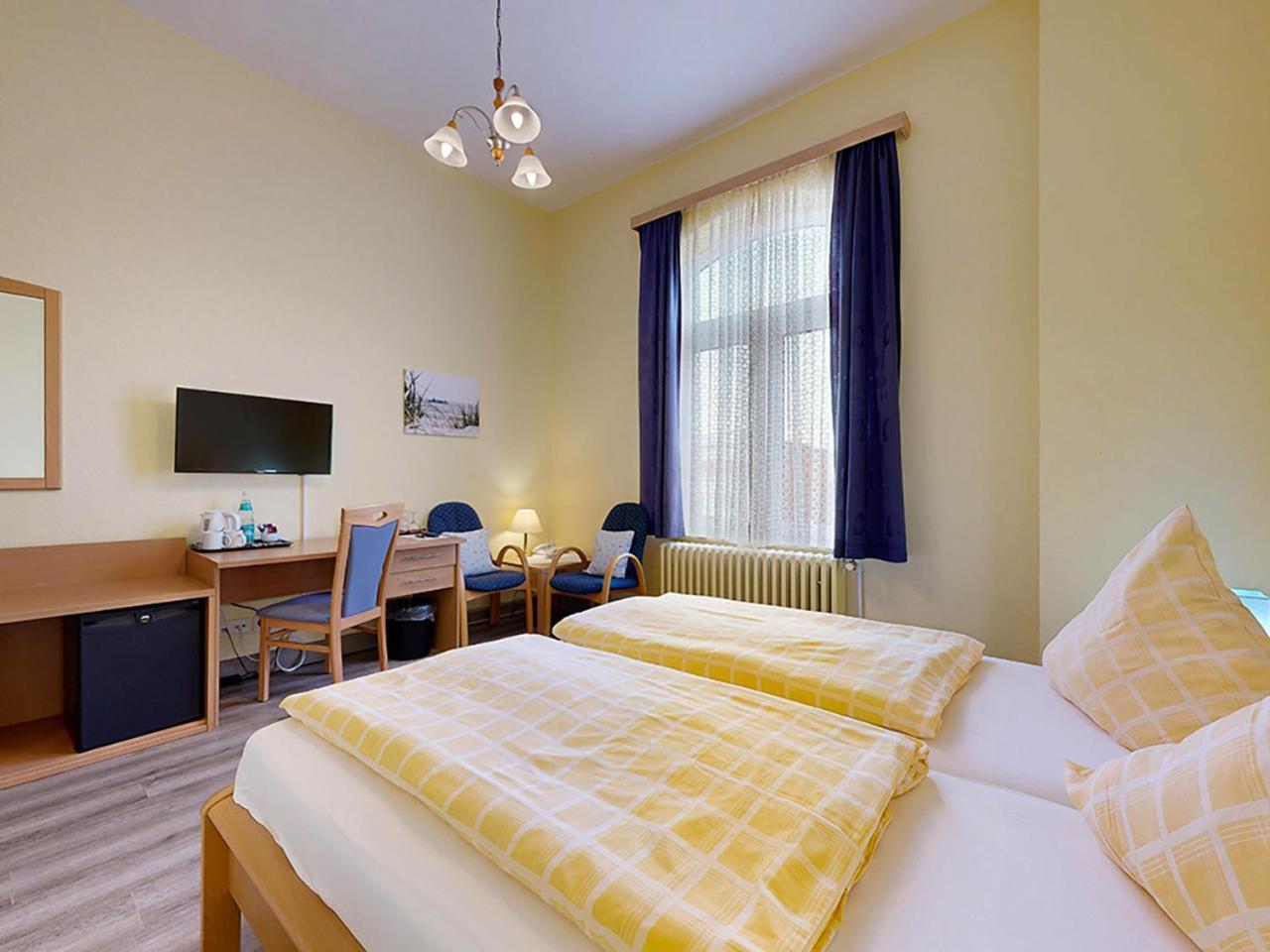 Hotel Graf Waldersee Borkum Εξωτερικό φωτογραφία