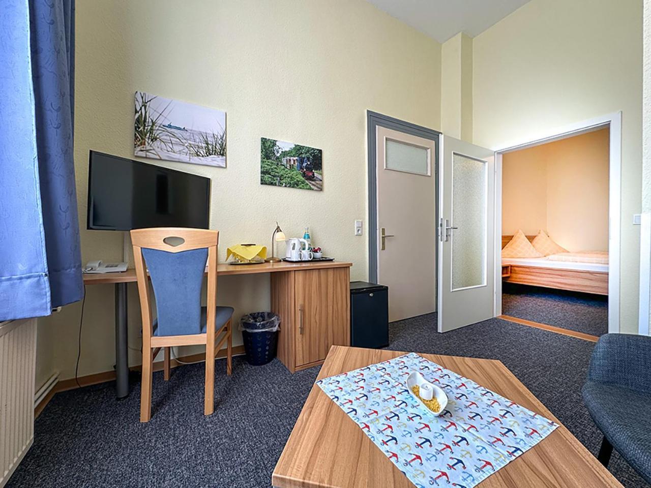 Hotel Graf Waldersee Borkum Εξωτερικό φωτογραφία