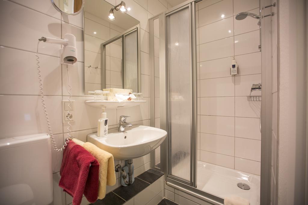 Hotel Graf Waldersee Borkum Εξωτερικό φωτογραφία